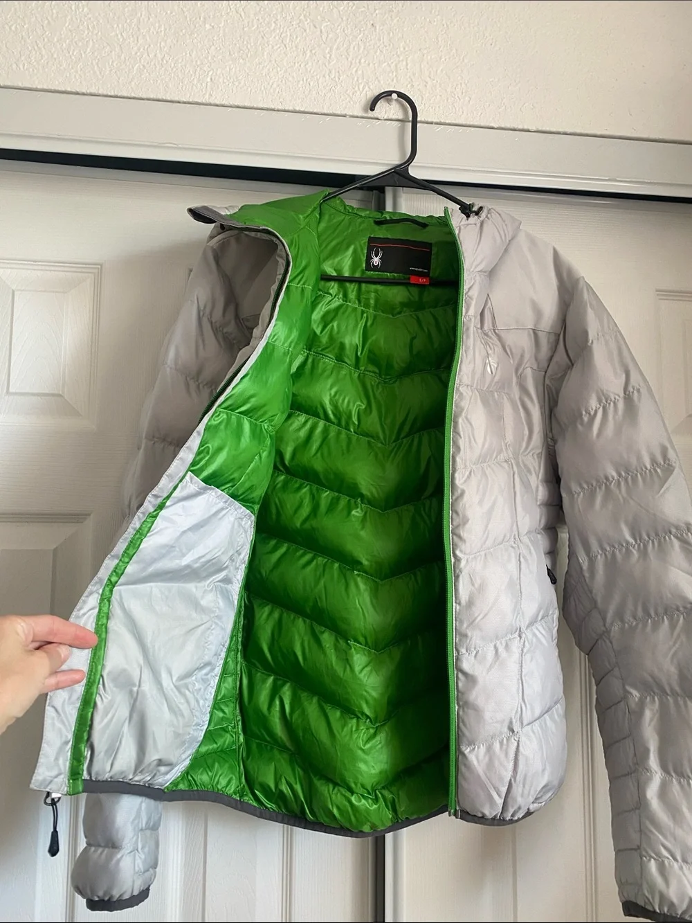 💚 Men’s Spyder Light Gray Puffer Jacket with Lime Green Lining size Small